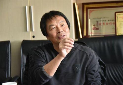 刘震云 吃瓜 azw,吃瓜背后的社会现象与人生哲理