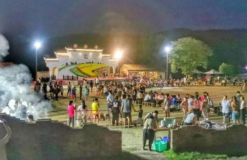 三瓜公社在哪吃,探寻当地特色美食之旅