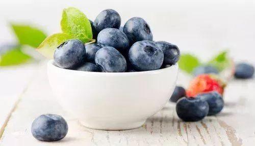蓝莓和角瓜能一起吃吗,健康搭配的饮食新选择