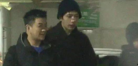 卖房小妹吃瓜,揭秘房产界的酸甜苦辣