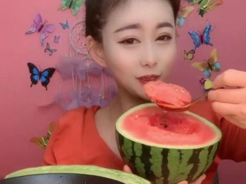 吃瓜的小妹,吃瓜小妹带你揭秘娱乐圈那些事儿