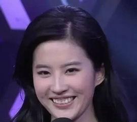 刘亦菲妈妈吃瓜,娱乐圈幕后故事曝光